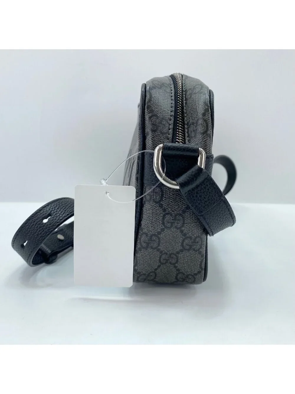 Gucci Shoulder Bag GG Supreme